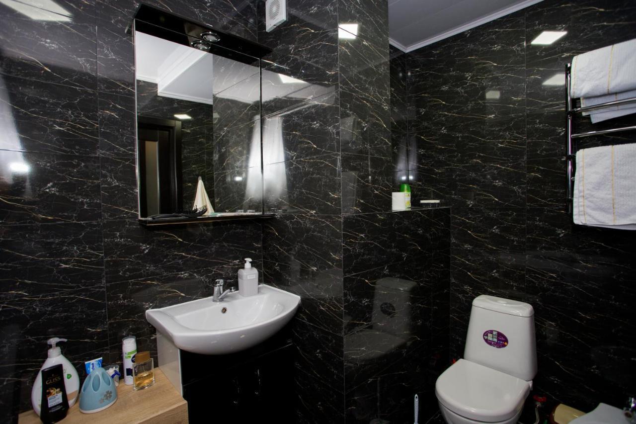 Apartament Curat Si Confortabil Str. Ismail 86 In Centrul Chisinaului Apartment Bagian luar foto