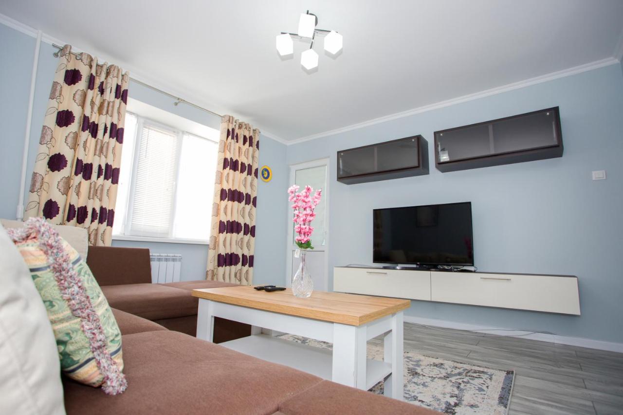 Apartament Curat Si Confortabil Str. Ismail 86 In Centrul Chisinaului Apartment Bagian luar foto